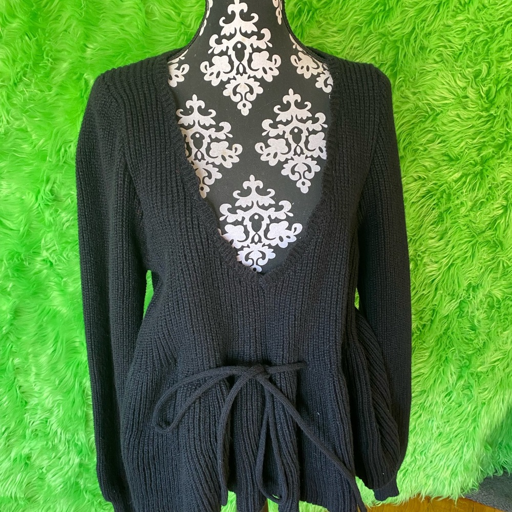 SHEIN Black V-Neck Sweater